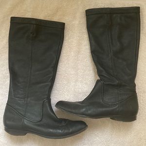 EUC Black Leather Knee High Cindy Slouch Frye Boots 8m